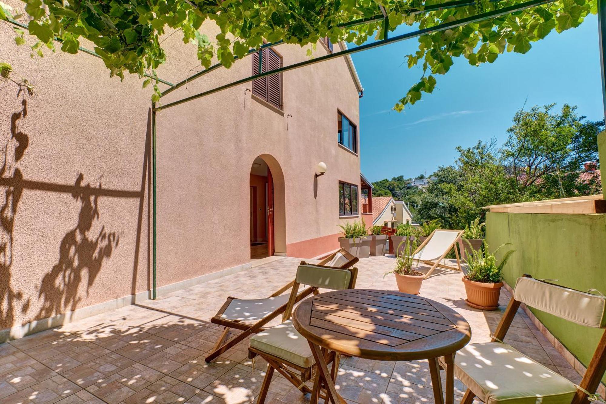 Providenca Accommodation Mali Lošinj Exterior foto